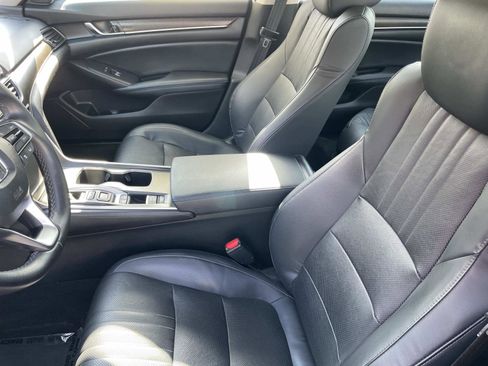 Used 2018 Honda Accord EX-L image 17