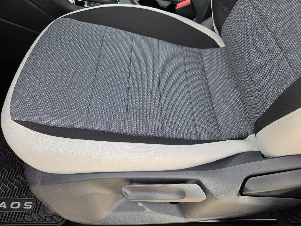 New 2027 Volkswagen Taos S FWD image 21
