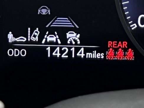 Used 2025 Lexus NX 250 FWD w/ Towing Package (2000 Lbs) image 21