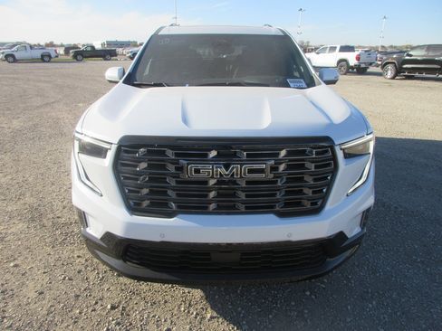 New 2026 GMC Acadia Denali Ultimate image 11