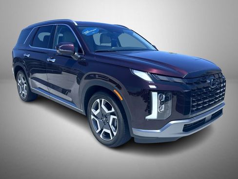 Used 2025 Hyundai Palisade Limited image 3
