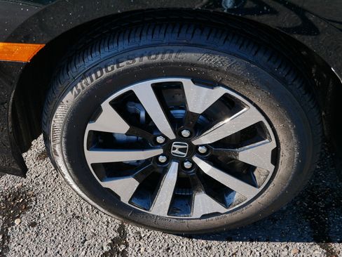 Certified 2026 Honda Odyssey EX-L image 15