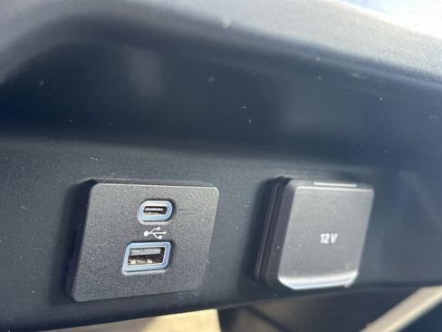 Used 2021 Ford F150 XLT w/ FX4 Off-Road Package image 17