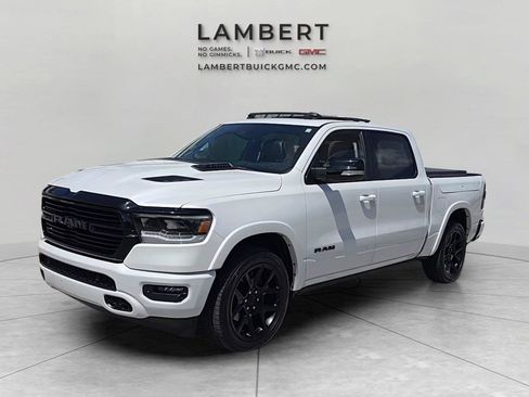 Used 2021 RAM 1500 Laramie AWD/4WD image 1