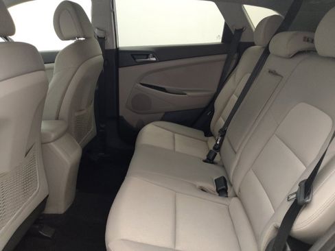 Used 2018 Hyundai Tucson SE FWD image 18