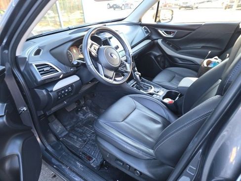 Used 2023 Subaru Forester Limited image 2