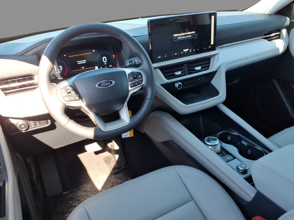 New 2026 Ford Explorer Active w/ Active Comfort Package AWD/4WD image 6