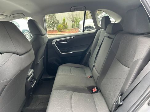Used 2023 Toyota RAV4 XLE image 12