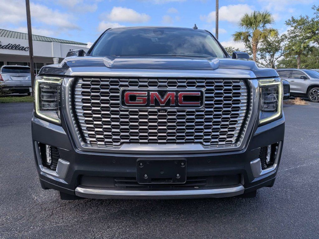 Used 2021 GMC Yukon Denali w/ Denali Ultimate Package AWD/4WD image 8