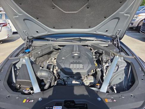 Used 2023 Genesis G70 2.0T RWD image 24