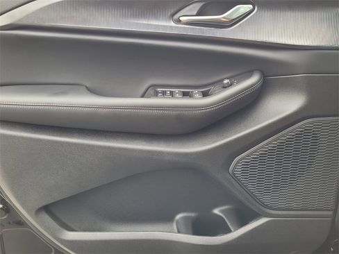 New 2025 Jeep Grand Cherokee Laredo X w/ Luxury Tech Group I image 27