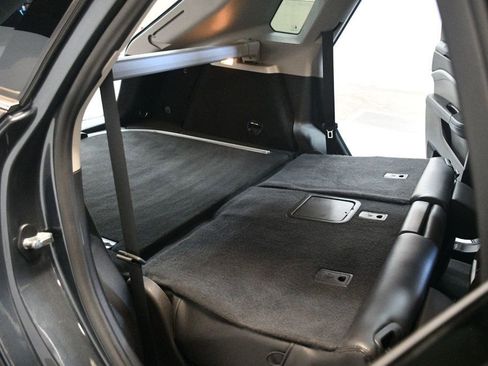 Used 2011 Cadillac SRX Premium image 61