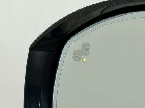 Used 2018 Land Rover Range Rover Sport HSE image 64