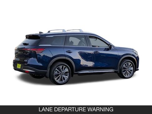Used 2026 INFINITI QX60 Luxe w/ Cargo Package FWD image 6