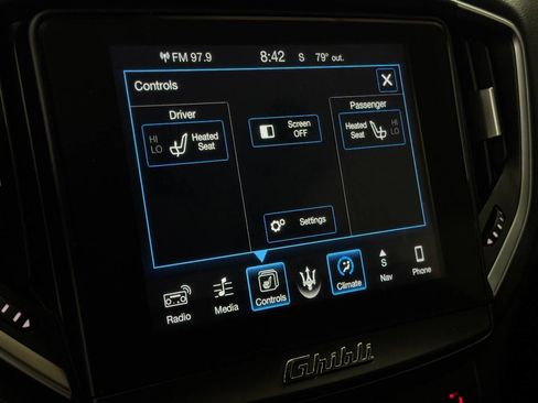 Used 2017 Maserati Ghibli RWD image 52