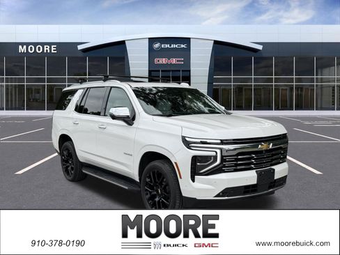 Used 2025 Chevrolet Tahoe Premier AWD/4WD image 1