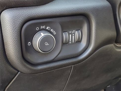 Used 2020 RAM 2500 Tradesman image 14