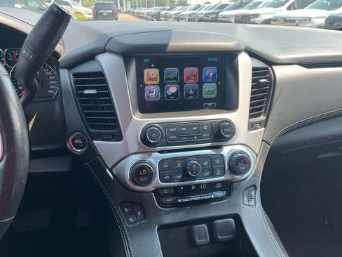 Used 2019 GMC Yukon SLT AWD/4WD image 10
