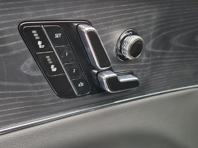 Certified 2024 Cadillac Lyriq Sport w/ LPO, Floor Liner Package AWD/4WD image 19