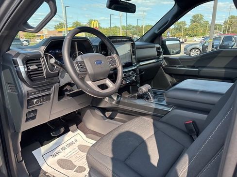 Used 2022 Ford F150 XLT w/ Equipment Group 302A High image 15