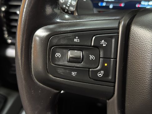 Used 2022 GMC Sierra 1500 AT4 w/ Sierra Safety Plus Package image 28