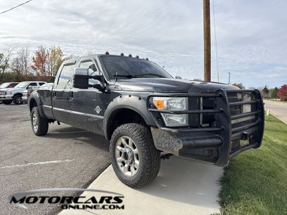 Used 2011 Ford F350 Lariat w/ Chrome Pkg