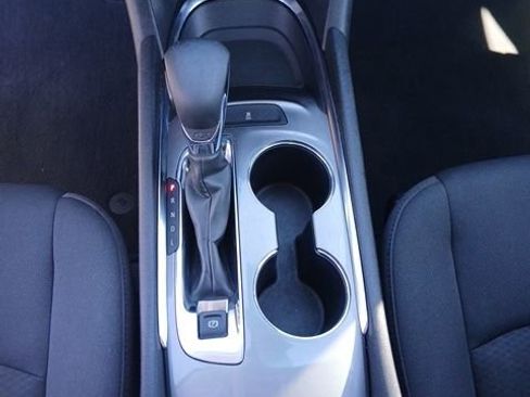 Used 2023 Chevrolet Malibu LT image 19