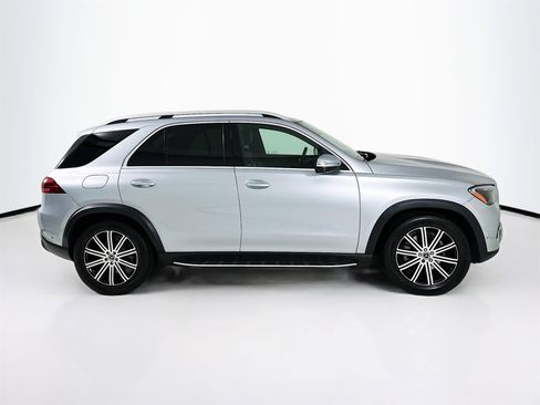 Certified 2025 Mercedes-Benz GLE 350 4MATIC image 9