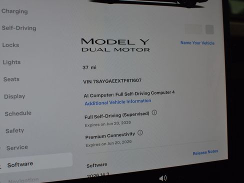 Used 2026 Tesla Model Y AWD image 14