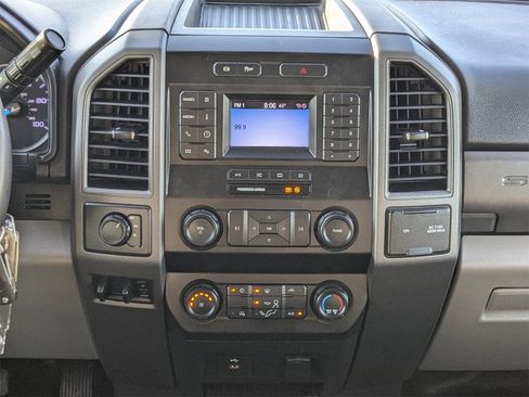 Used 2020 Ford F350 XL w/ Power Equipment Group image 18