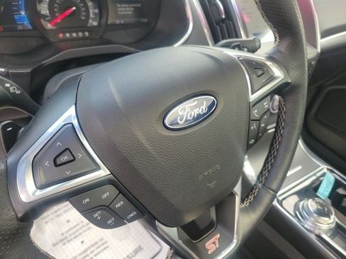 Used 2019 Ford Edge ST w/ Cold Weather Package image 14