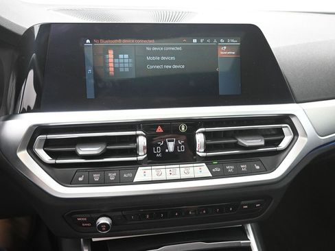 Used 2022 BMW 330i Sedan image 9