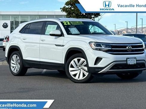 Certified 2022 Volkswagen Atlas Cross Sport SE FWD image 1
