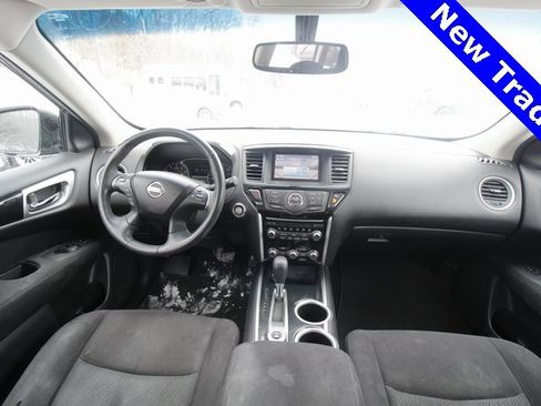 Used 2015 Nissan Pathfinder SV image 12
