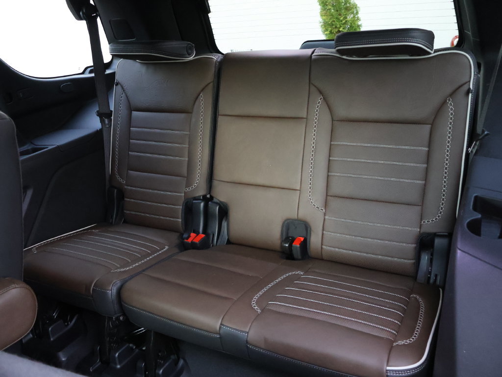 Certified 2026 GMC Yukon Denali Ultimate AWD/4WD image 13