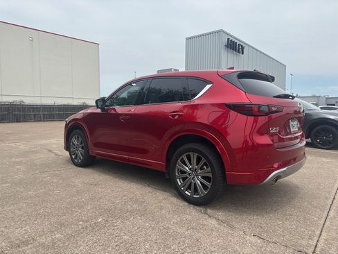Used 2024 MAZDA CX-5 Signature AWD/4WD image 4