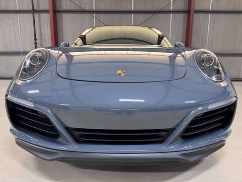 Used 2017 Porsche 911 Carrera RWD image 15