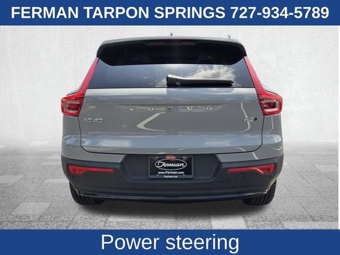 Certified 2026 Volvo XC40 B5 Plus AWD/4WD image 10