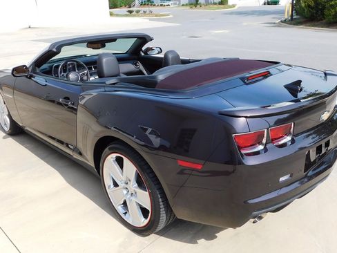 Used 2011 Chevrolet Camaro SS w/ RS Package RWD image 19