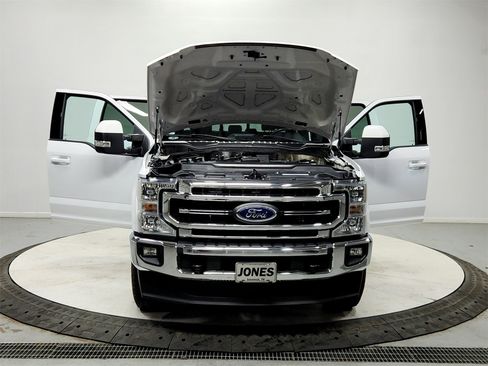 Used 2022 Ford F250 Lariat w/ Lariat Value Package image 10