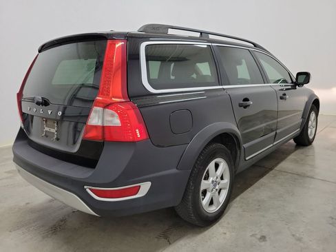 Used 2013 Volvo XC70 3.2 image 5