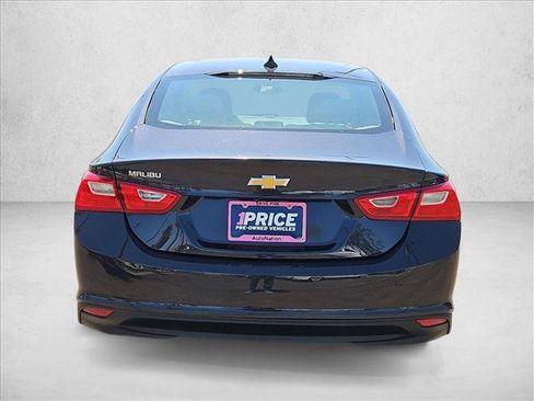 Used 2022 Chevrolet Malibu LS FWD image 6
