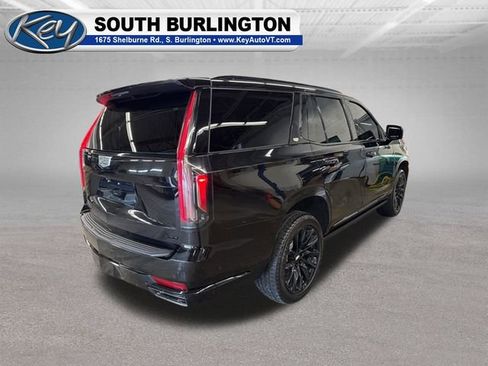 Used 2023 Cadillac Escalade Sport w/ LPO, ONYX Package AWD/4WD image 7