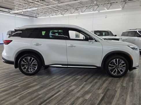 New 2026 INFINITI QX60 Luxe w/ Cargo Package FWD image 8