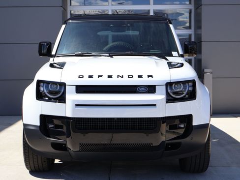 New 2026 Land Rover Defender 130 S image 2