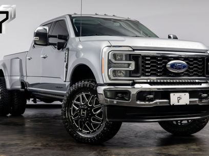 Used 2023 Ford F350 Lariat w/ Lariat Ultimate Package