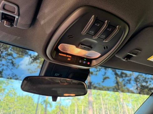 New 2026 Chevrolet Trax RS w/ Sunroof Package FWD image 24
