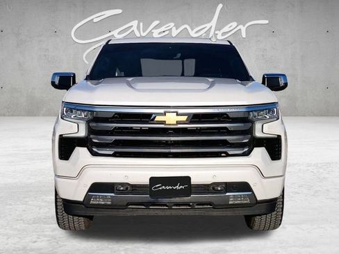 Used 2024 Chevrolet Silverado 1500 High Country w/ Technology Package image 18
