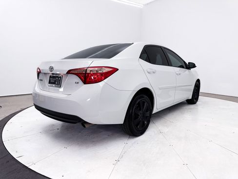 Used 2017 Toyota Corolla LE w/ Carpet Mat Package (TMS) FWD image 13