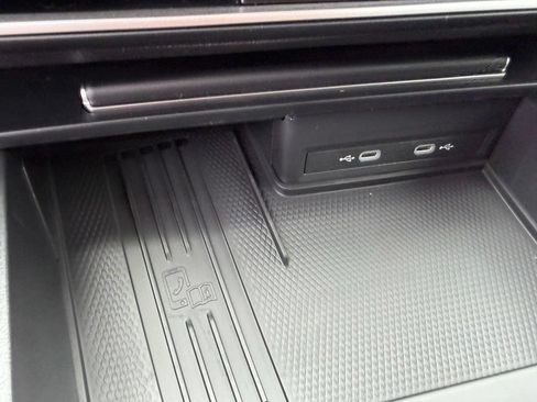 New 2026 Volkswagen Atlas SE FWD image 25